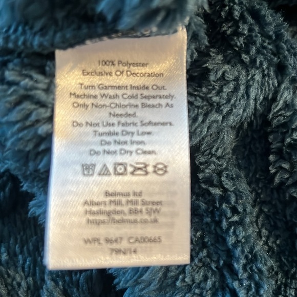 Eddie Bauer - Quest, women’s XL super plush and soft teal sweater, new w/o tags - Picture 11 of 16